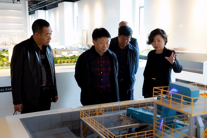 熊良虎赴上？岛慊肪彻究疾斓餮