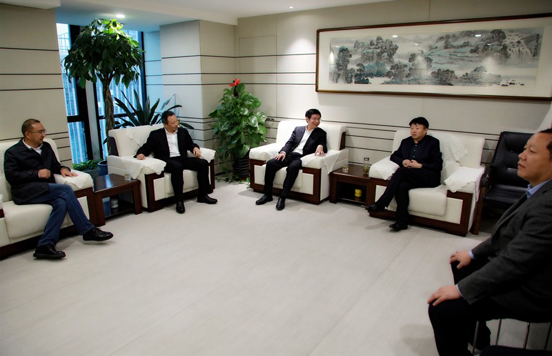陕西必赢网络游戏平台集团携手农发行陕西省分行开展黄河流域生态；は钅亢献鳎芰蓟⒆蘧辗匠鱿