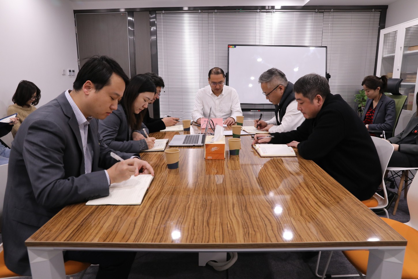 陕西必赢网络游戏平台集团领导赴投资公司宣讲党的十九届四中全会精神 陕西必赢网络游戏平台集团领导赴投资公司宣讲党的十九届四中全会精神