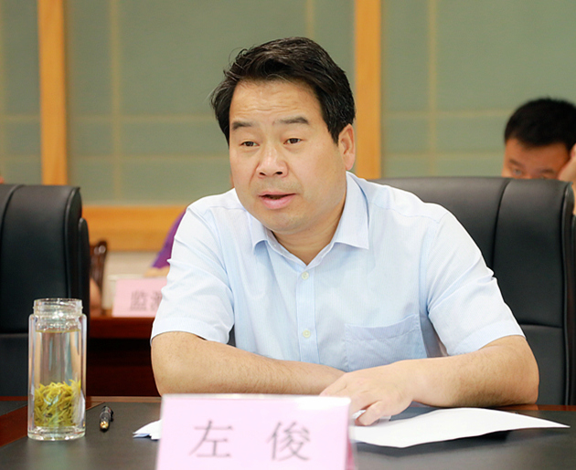 熊良虎拜会渭南市生态环境局党委书记、局长左俊 熊良虎拜会渭南市生态环境局党委书记、局长左俊
