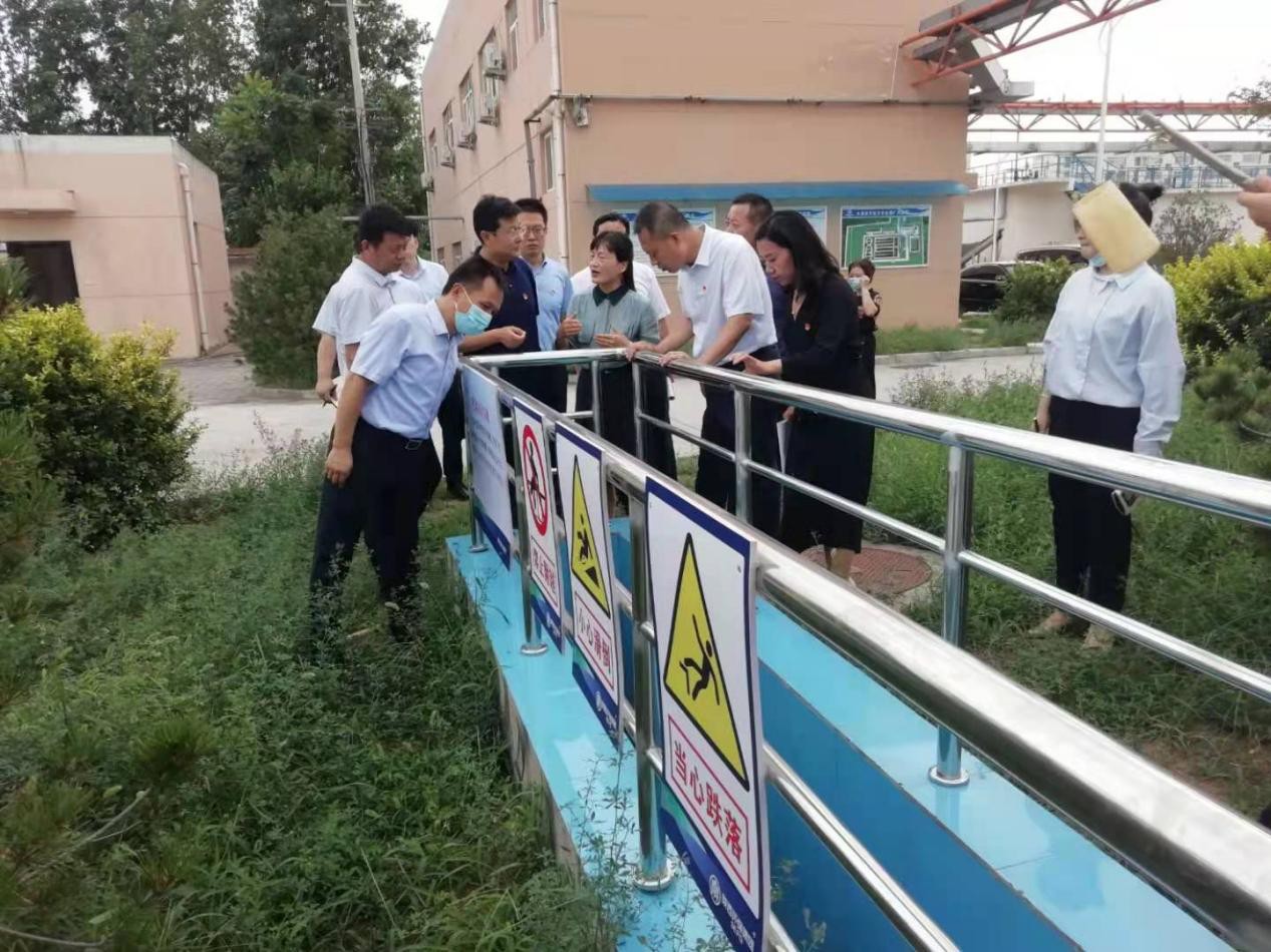渭南市委副书记郑维国一行到水环境公司大荔经开区污水处理厂调研 渭南市委副书记郑维国一行到水环境公司大荔经开区污水处理厂调研