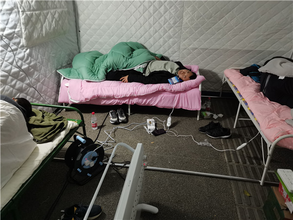 华商网｜“作为一名老兵，就要为人民服务！”陕西必赢网络游戏平台集团退役军人的糜家桥战“疫”