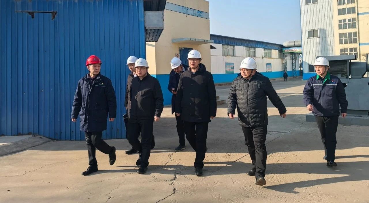 郝军亮赴三秦必赢网络游戏平台公司项目一线检查节前安全必赢网络游戏平台工作
