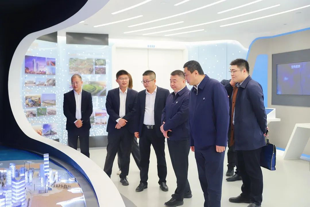 陕西必赢网络游戏平台集团与中建新疆建工西北公司座谈交流